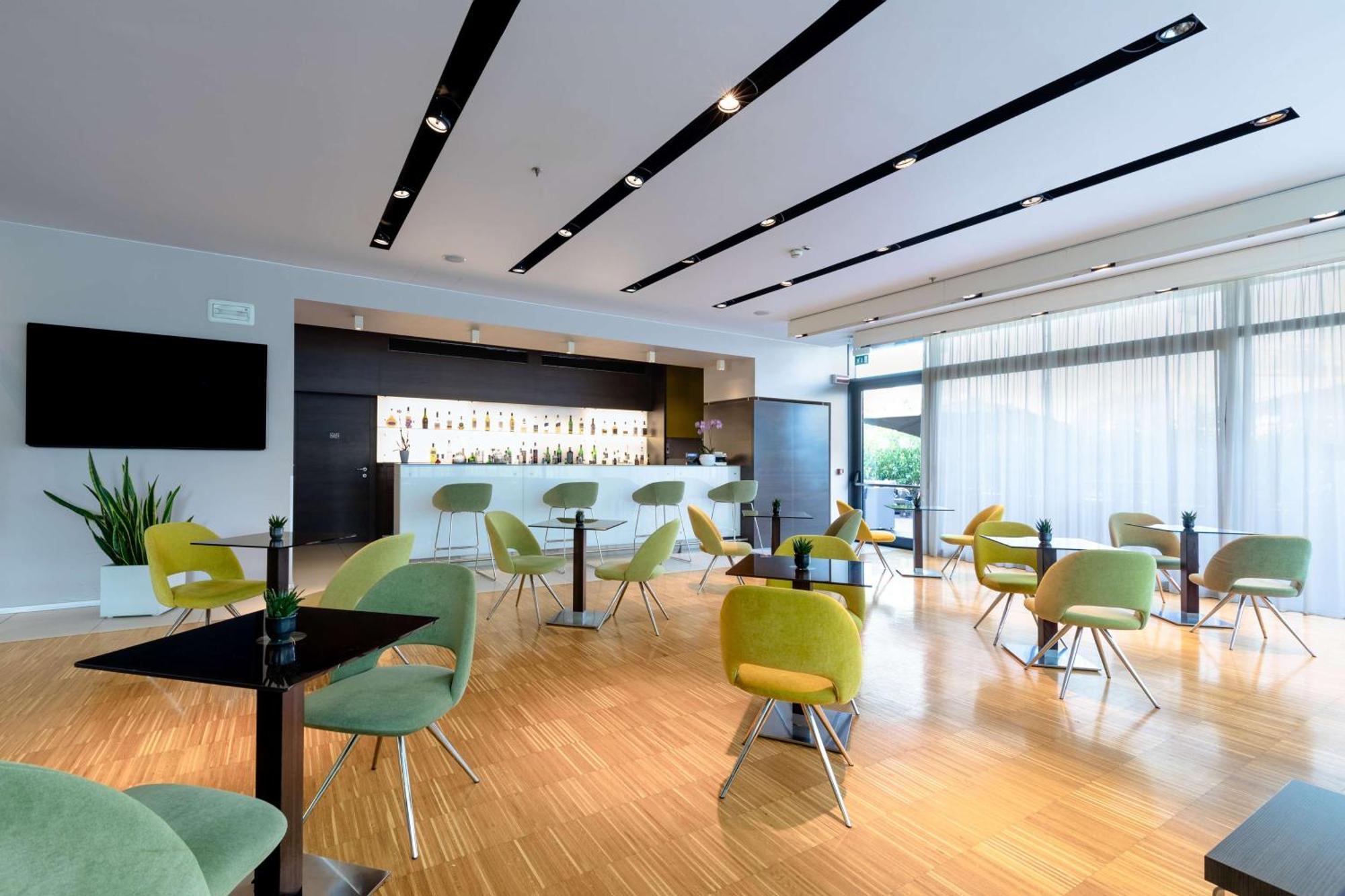 Hilton Garden Inn Venice Mestre Exterior photo