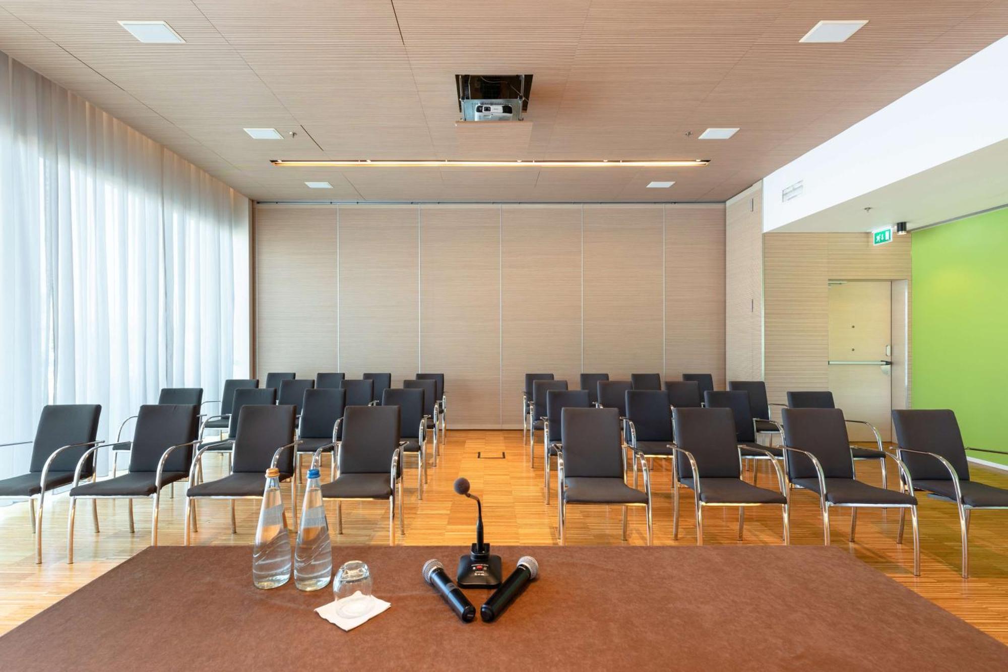 Hilton Garden Inn Venice Mestre Exterior photo